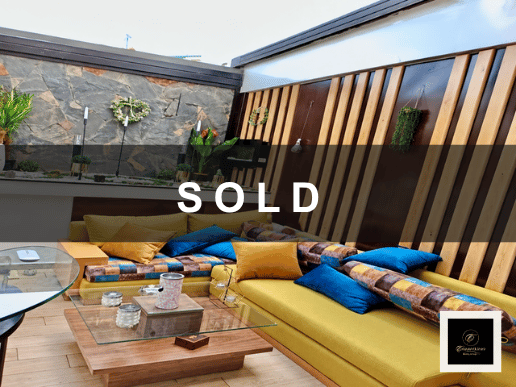 Propriété vendue — Connoisseur Realty Group